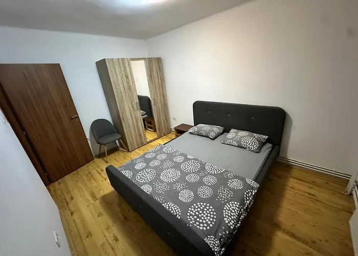 2 Bedrooms Διαμέρισμα *